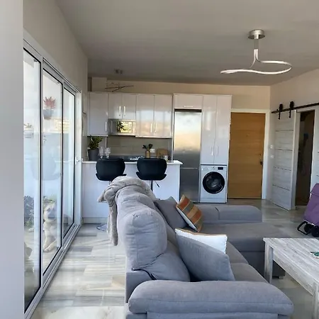 On The - Penthouse On The Mediterranean דירה